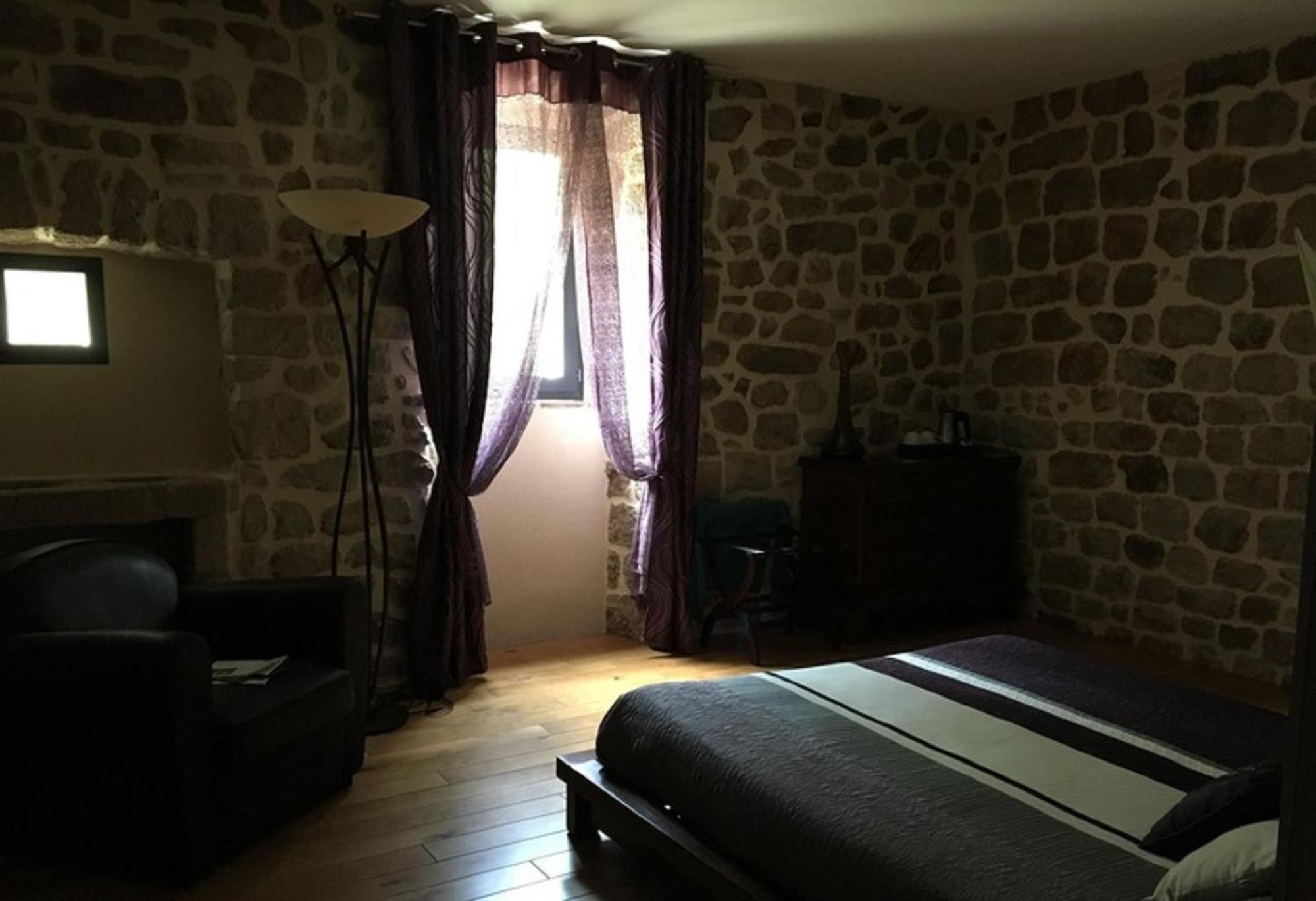 Le Mas De Baume Rosières Rom bilde